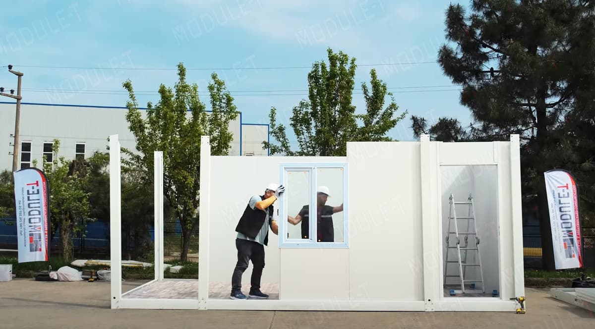 bureau en containers